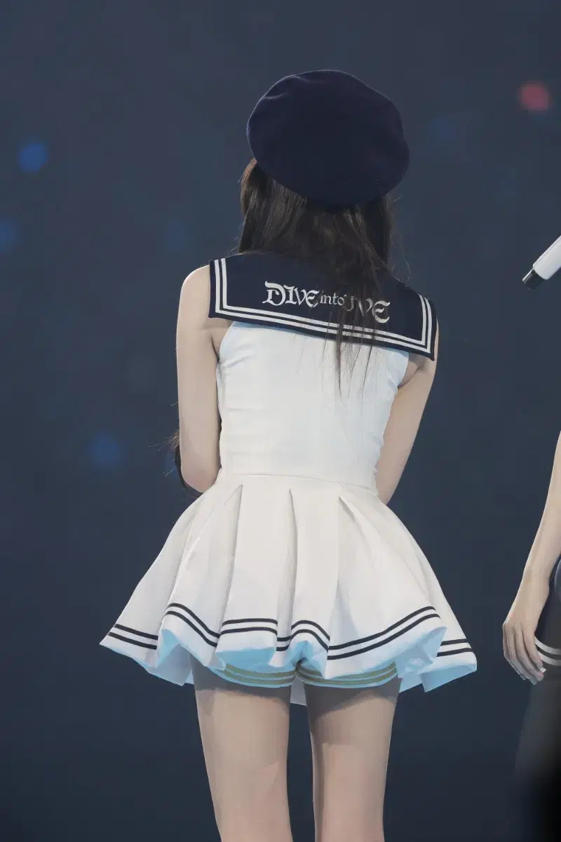 thumbnail-7